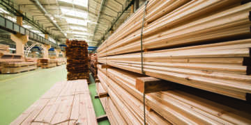 Factory: lumber yard, saw mill