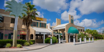 Royal Palm Square shopping center Fort Myers