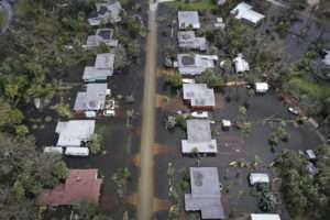 Hurricane Ian floods Port Charlotte neighborhood.