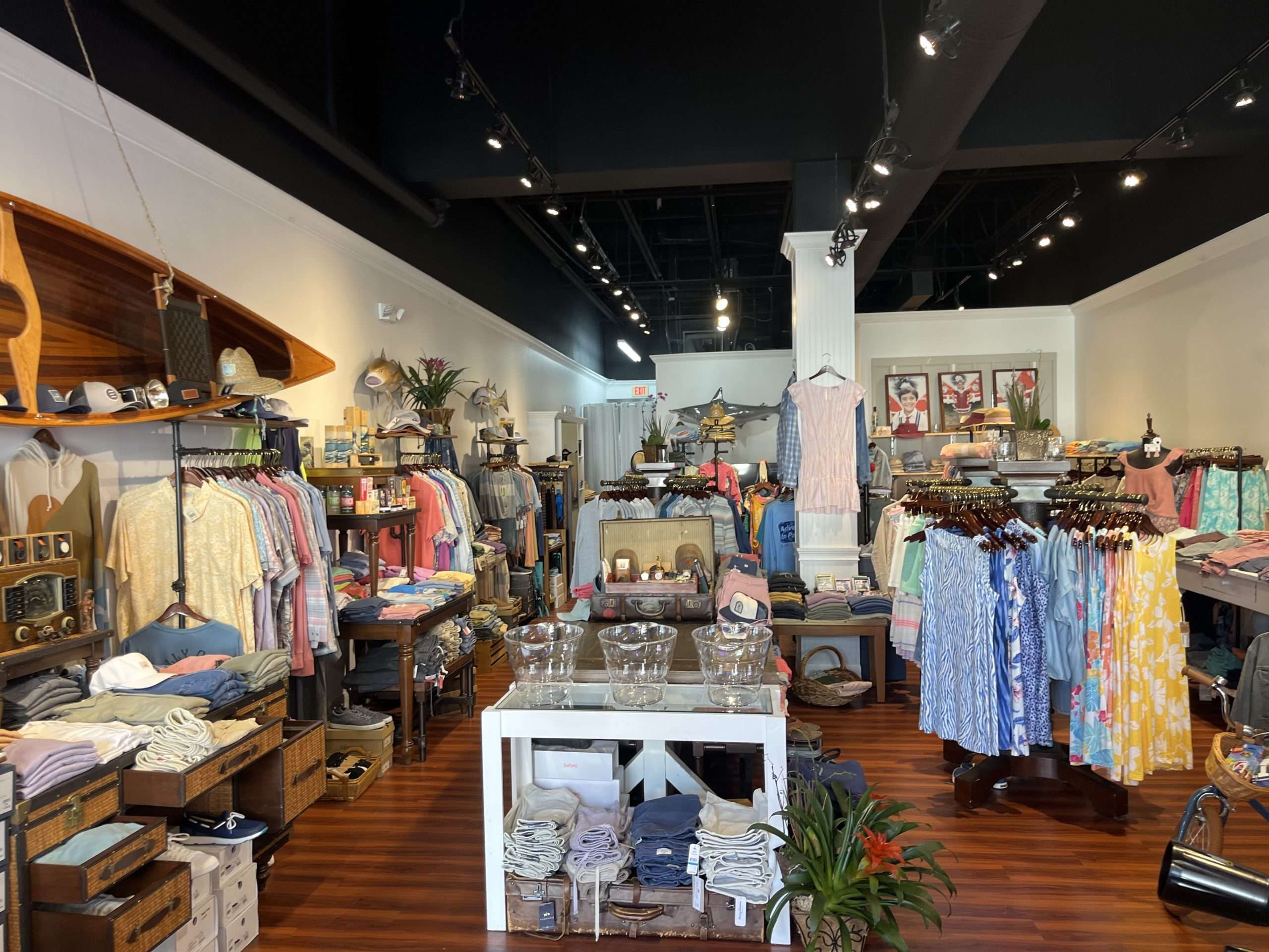 Adventures in Paradise Outfitters pop-shop in Bell Tower in Fort Myers