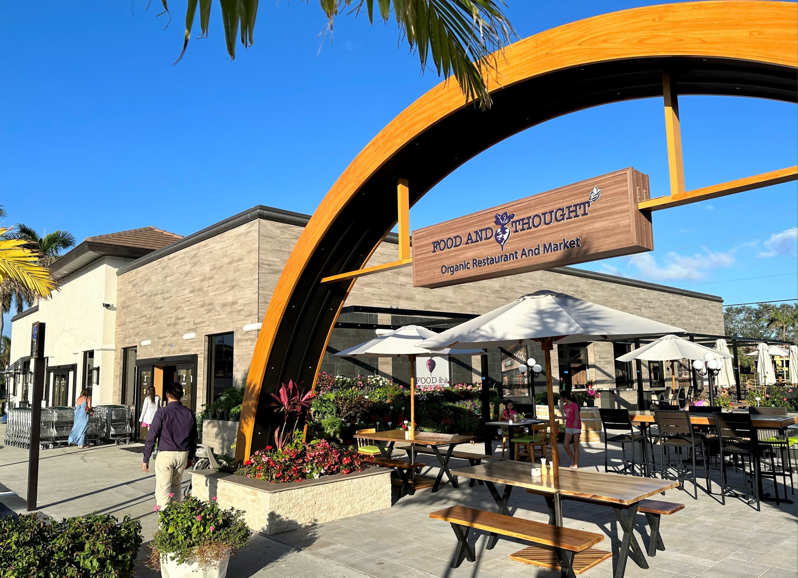 Food & Thought 2 organic market opens in North Naples