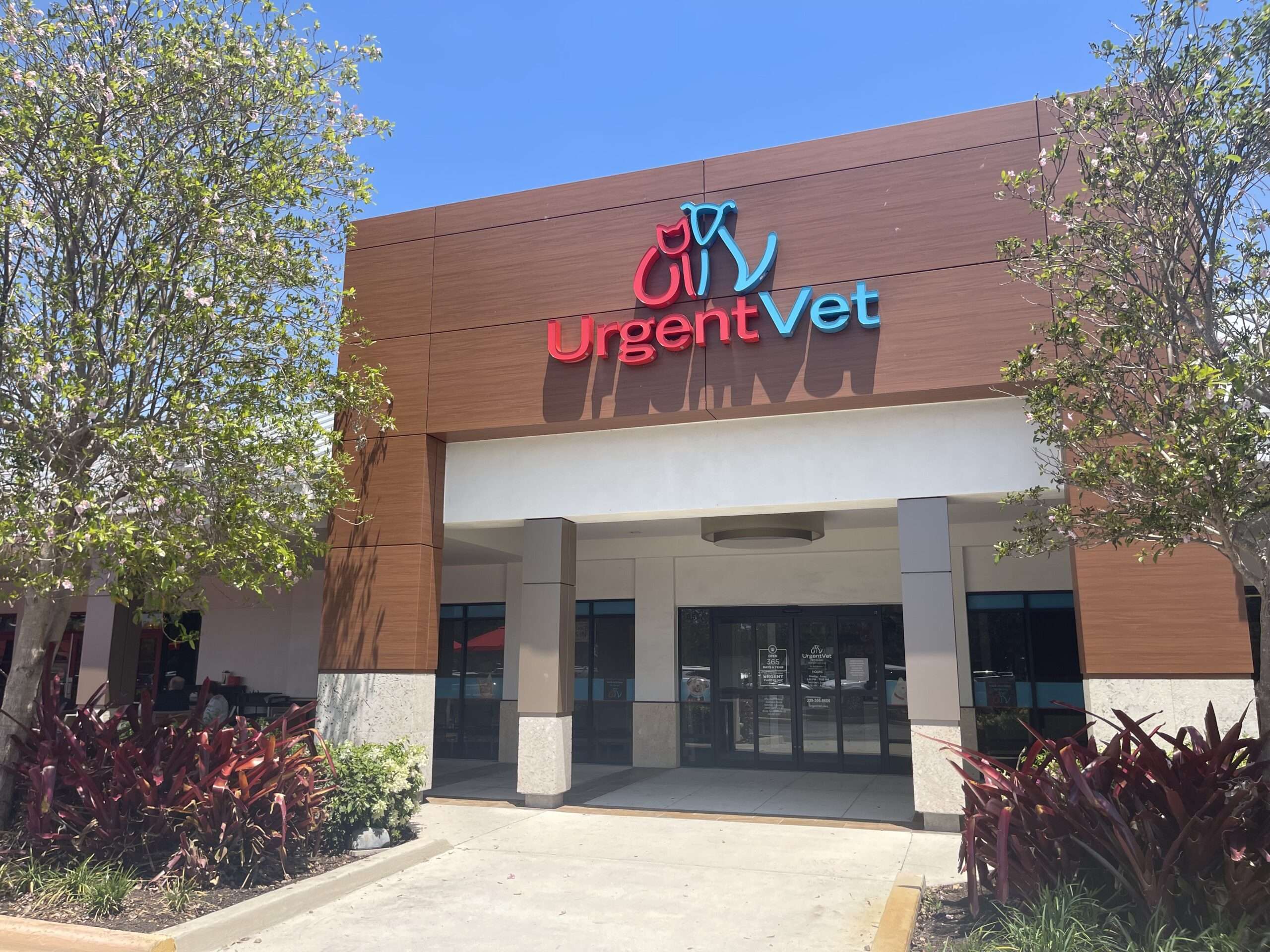 UrgentVet opened in North Naples