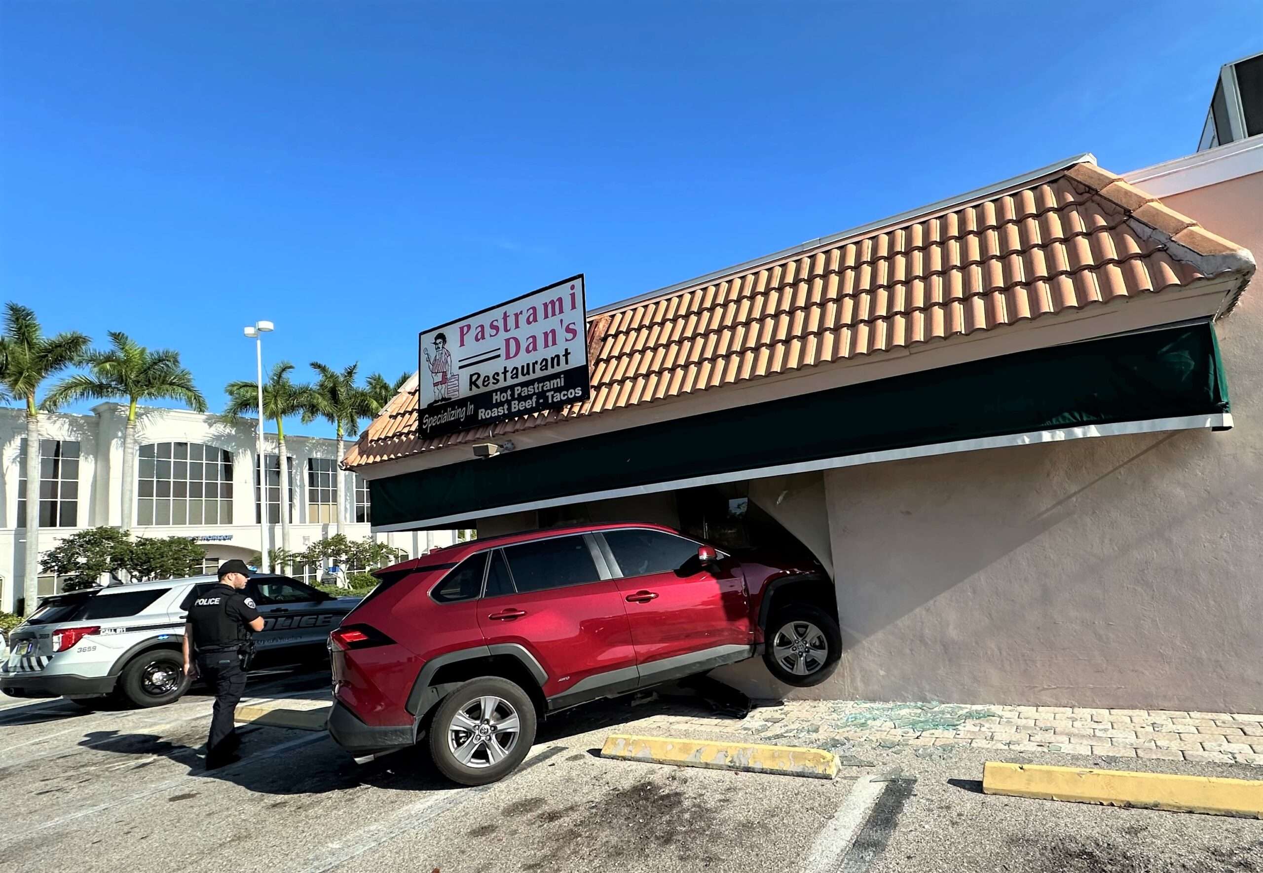 Pastrami Dan's in Naples.