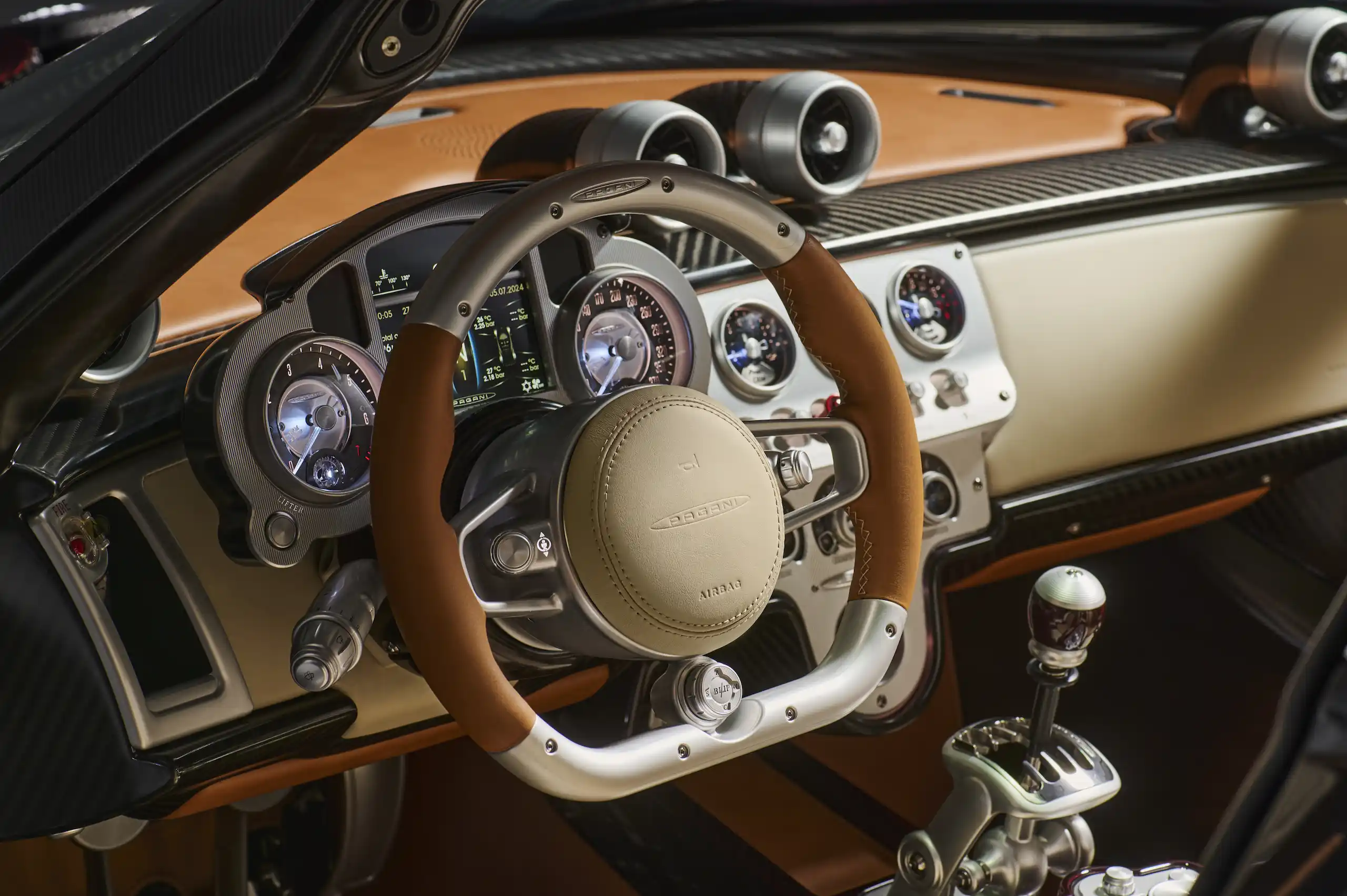 Pagani Utopia Roadster 020300 Volante