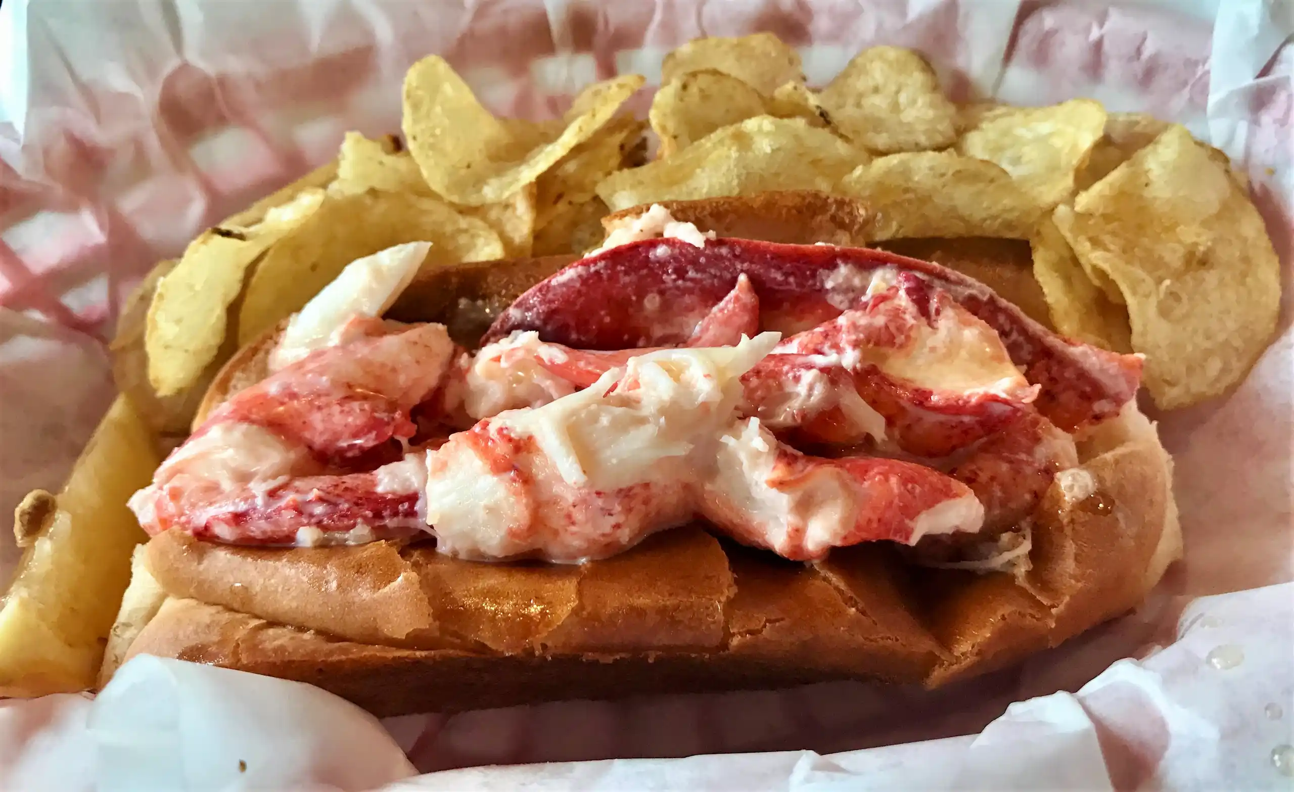 Maine Shack lobster roll