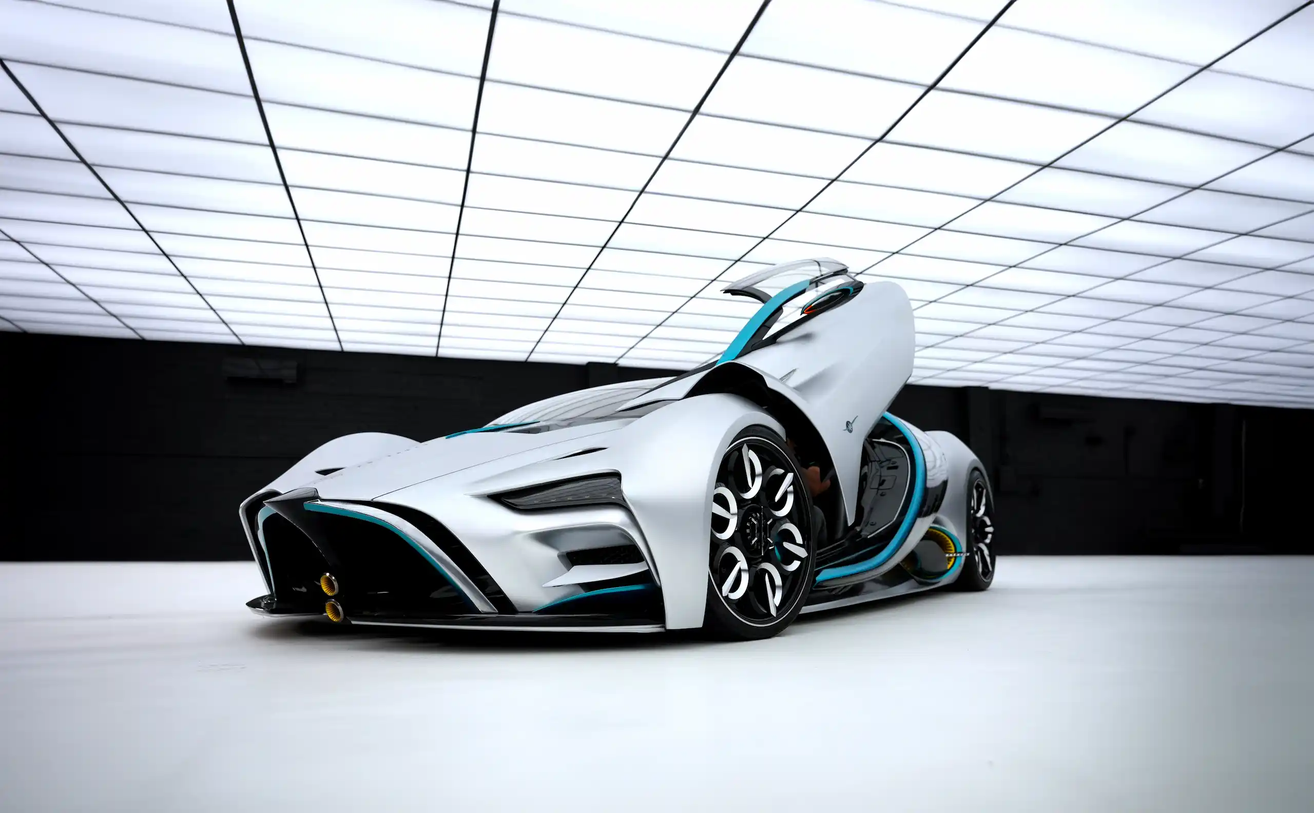 Hyperion Motors: Bridging the Gap Between Legacy Cars and Hydrogen Innovation