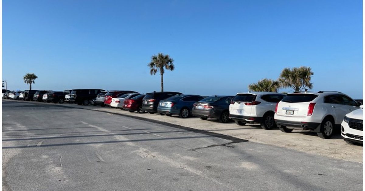 April 8 Englewood Beach parking now