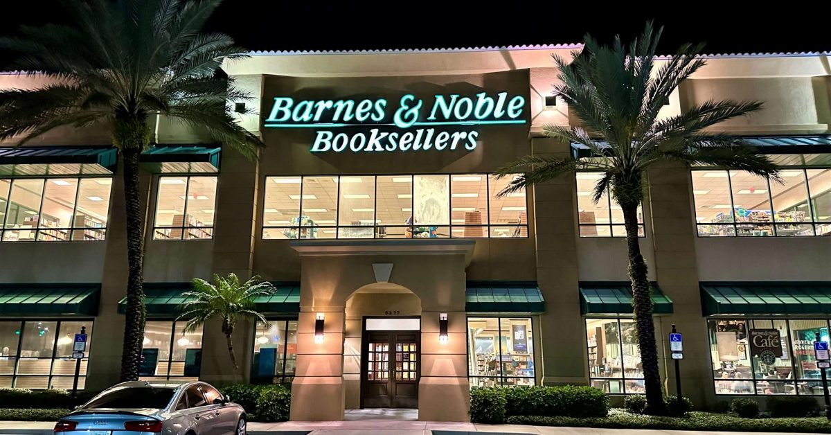 Barnes & Noble Waterside Shops 1
