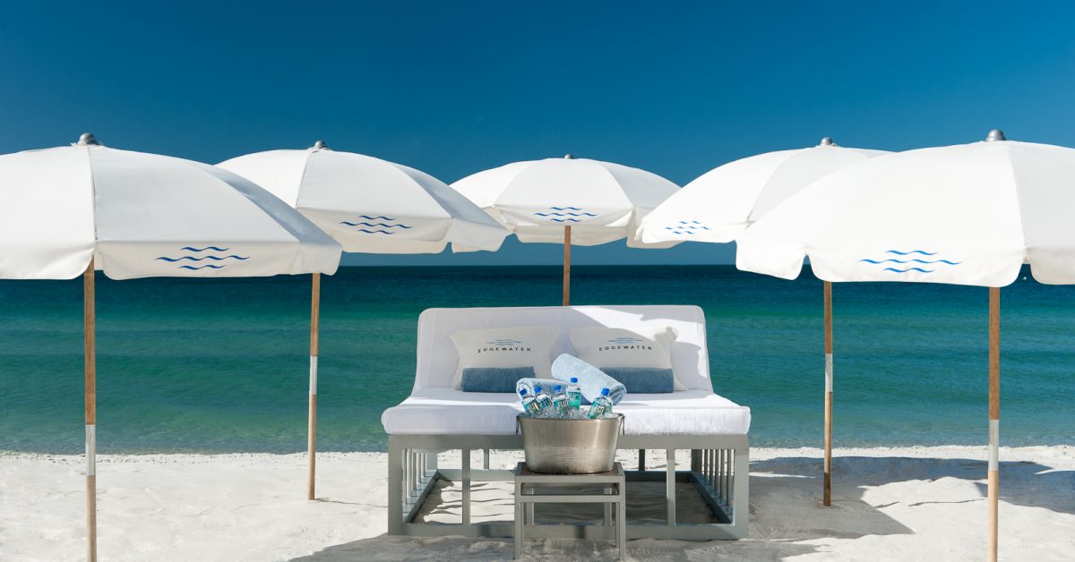 Edgewater Beach Hotel day bed