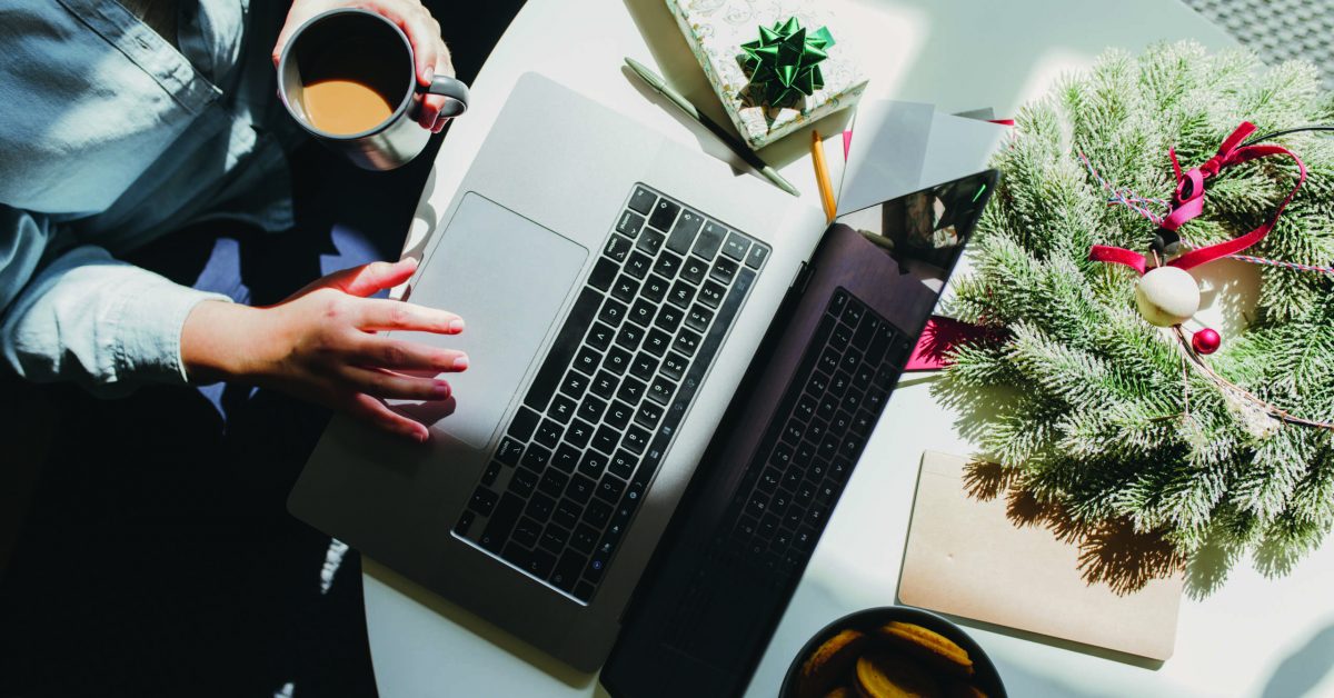 Communicating With the Loved Ones on Christmas: an Anonymous Woman Using her Laptop PC in a Christmas Setting