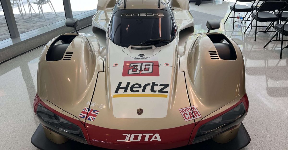 Hertz-sponsored Porsche race car