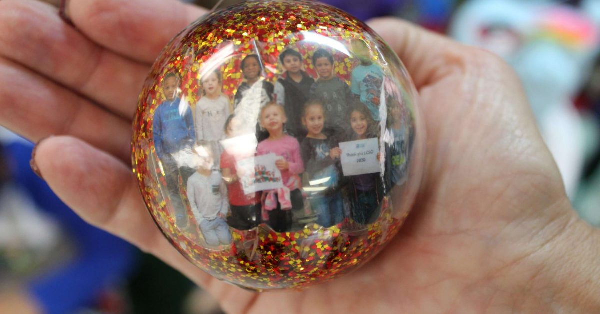 LCSO gift distribution at The Children's Community Center