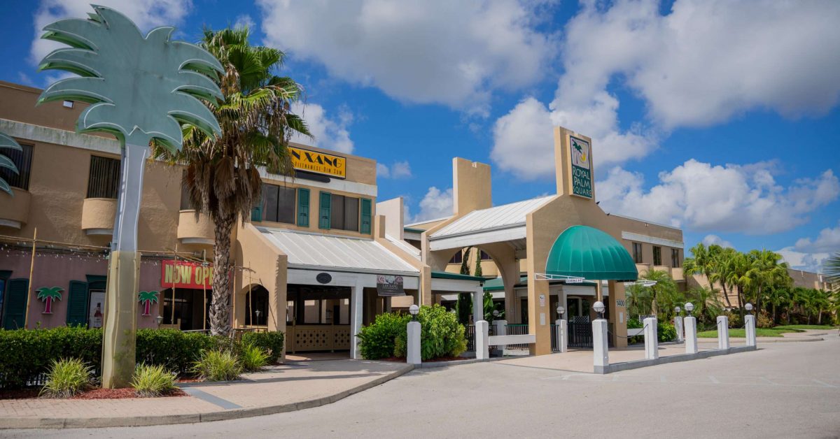 Royal Palm Square shopping center Fort Myers