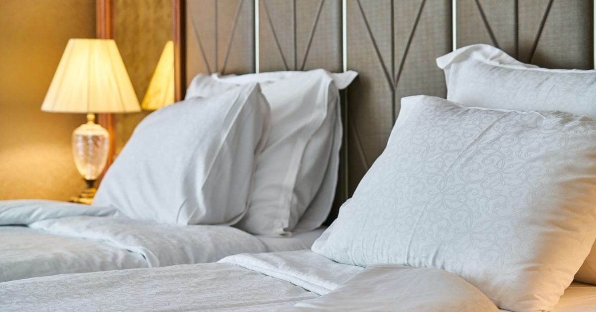 pexels-engin-akyurt-2736388